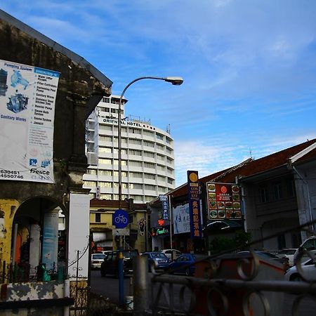 28 Bahari Hotel Джордж Таун Екстериор снимка